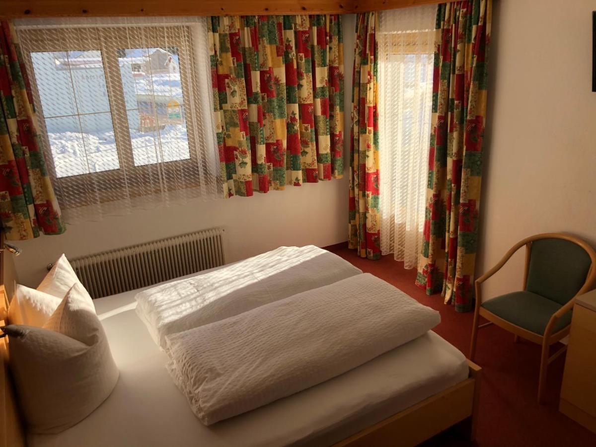Haus Elisabeth Hotel กัลเทือร์ ภายนอก รูปภาพ